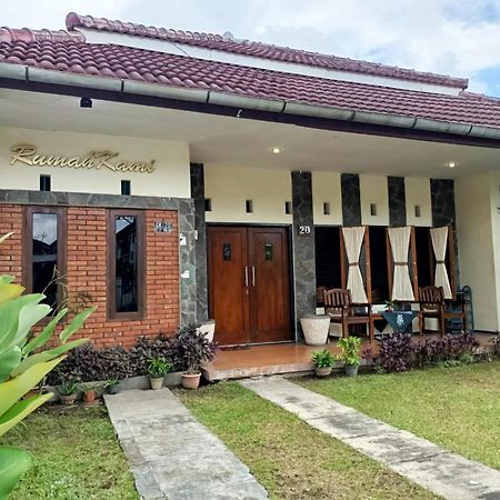 Rumah Kami Guest House Γιογκιακάρτα Εξωτερικό φωτογραφία