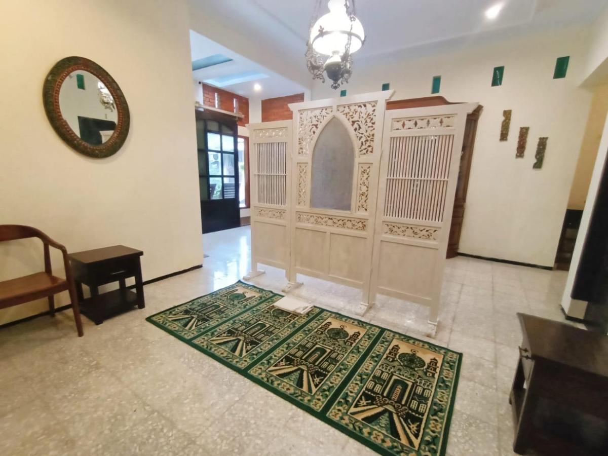 Rumah Kami Guest House Γιογκιακάρτα Εξωτερικό φωτογραφία