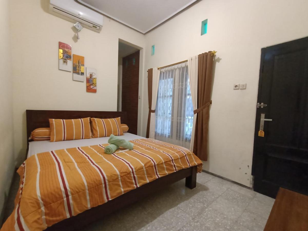 Rumah Kami Guest House Γιογκιακάρτα Εξωτερικό φωτογραφία
