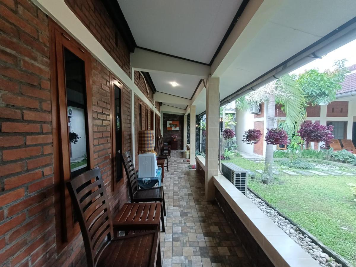 Rumah Kami Guest House Γιογκιακάρτα Εξωτερικό φωτογραφία